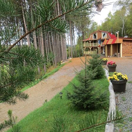 La Maison Sous Les Arbres Saint Roch de Mekinac Esterno foto