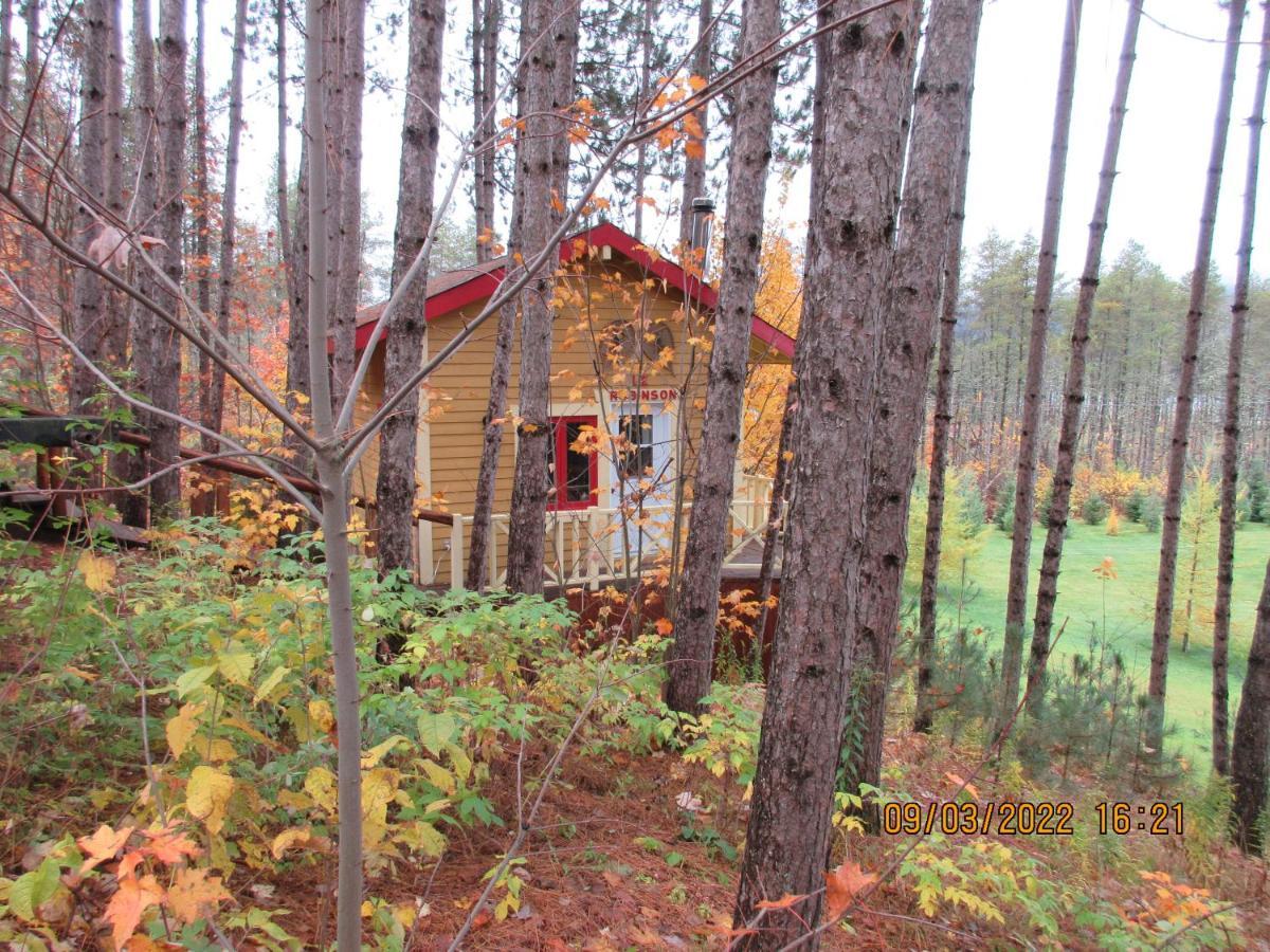 La Maison Sous Les Arbres Saint Roch de Mekinac Esterno foto