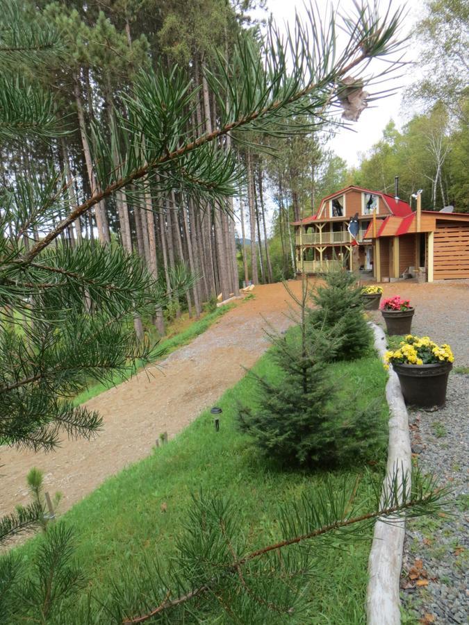 La Maison Sous Les Arbres Saint Roch de Mekinac Esterno foto