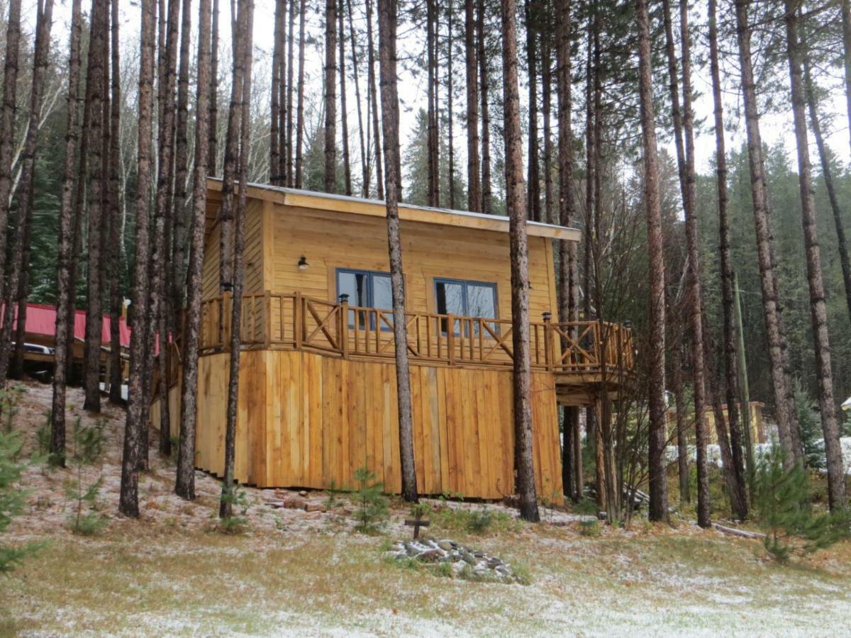 La Maison Sous Les Arbres Saint Roch de Mekinac Esterno foto